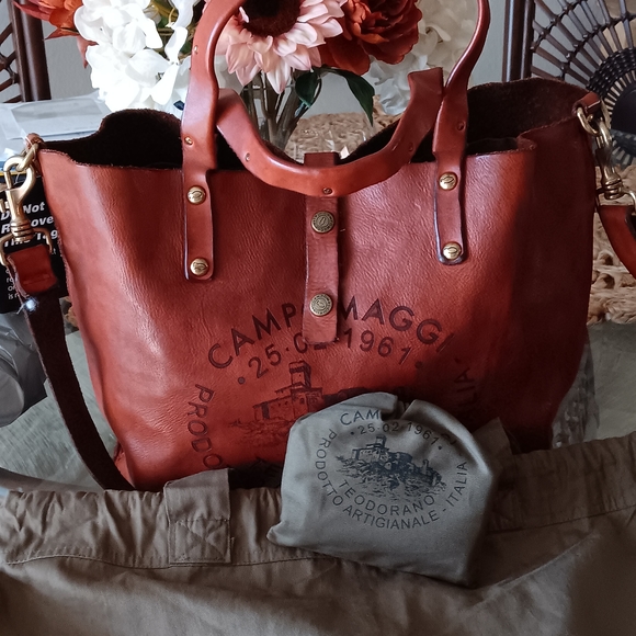 Campomaggi Handbags - Campomaggi NWT" Chestnut Leather Tote